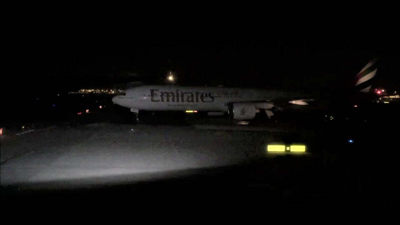 photo b777 emirates   duba - phuket.mp42018-02-06 01-48-48.314